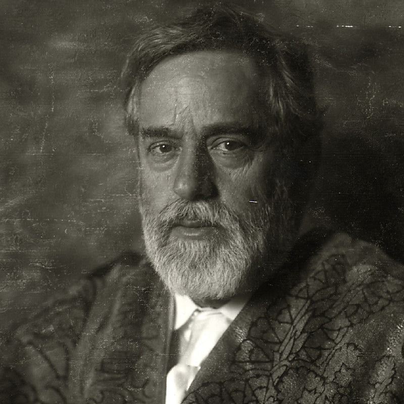 Black and white portrait of Mariano Fortuny 