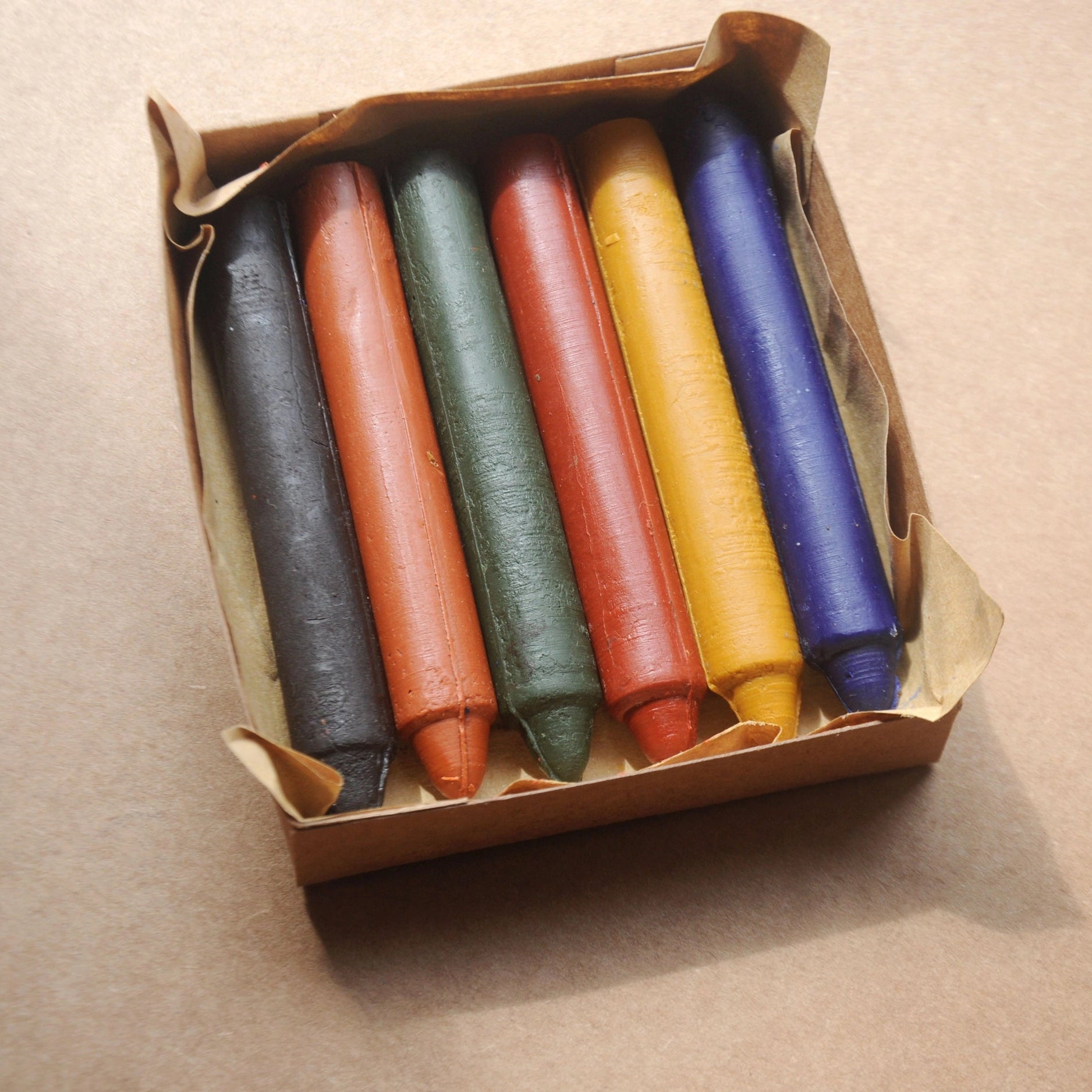 All Natural & Hand Poured Standard Beeswax Crayon Box