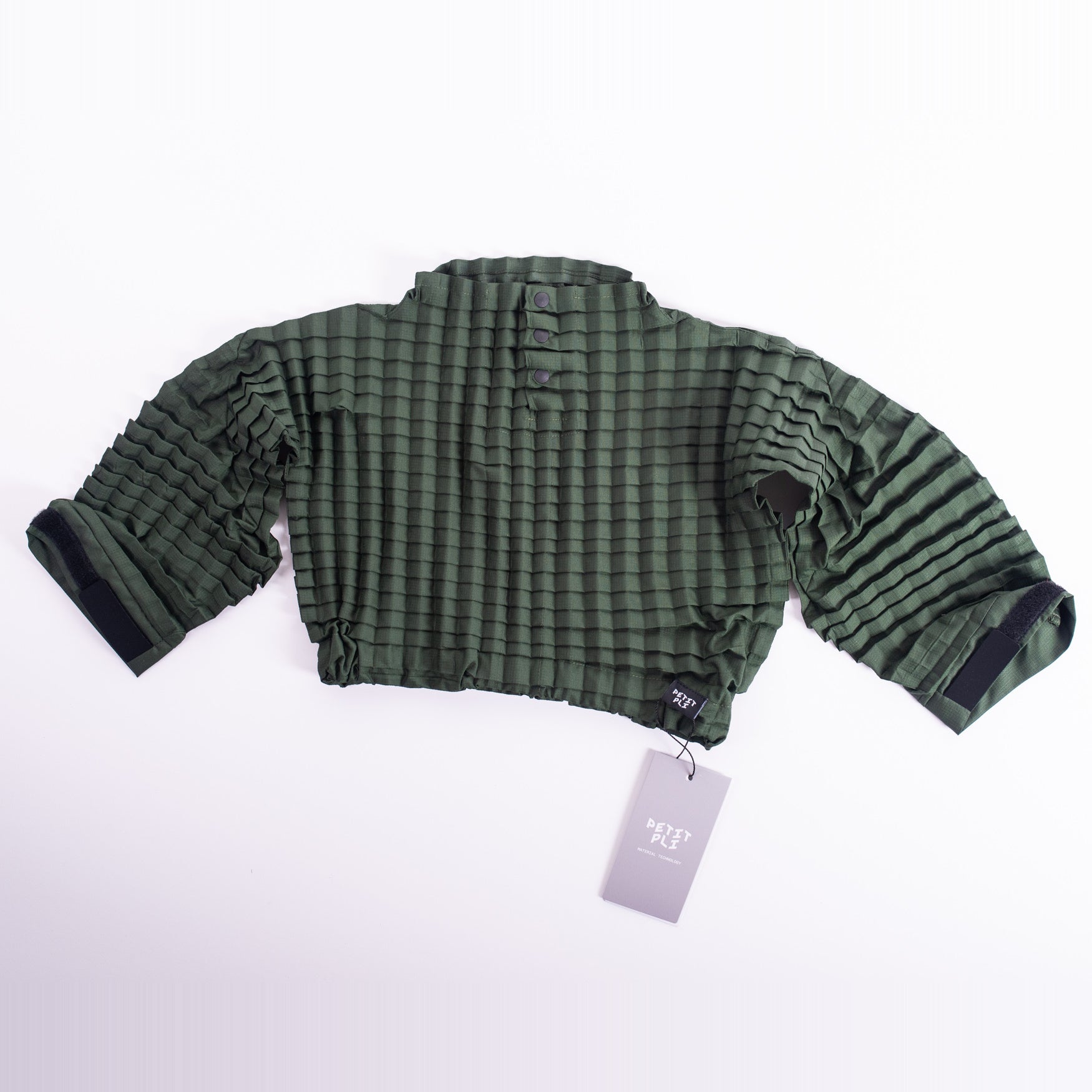 Green Ore pleated pullover, front